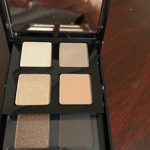 Bobbi Brown eye shadow